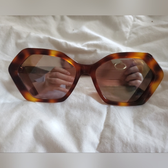 MCM MCM 680S Sunglasses 214 Havana main image 3
